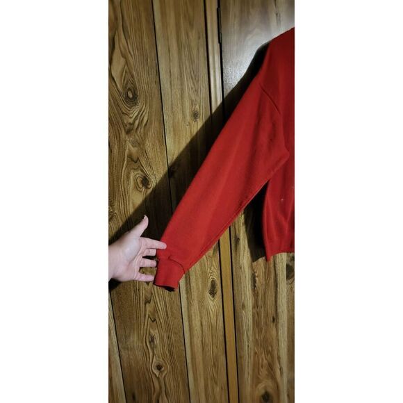 Fruit of the Loom red sweatshirt - Picture 3 of 6